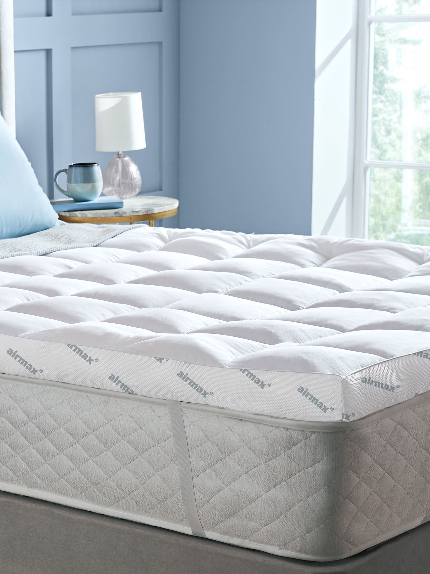 Silentnight White Airmax 1000 Extra Deep Mattress Topper (British brand)