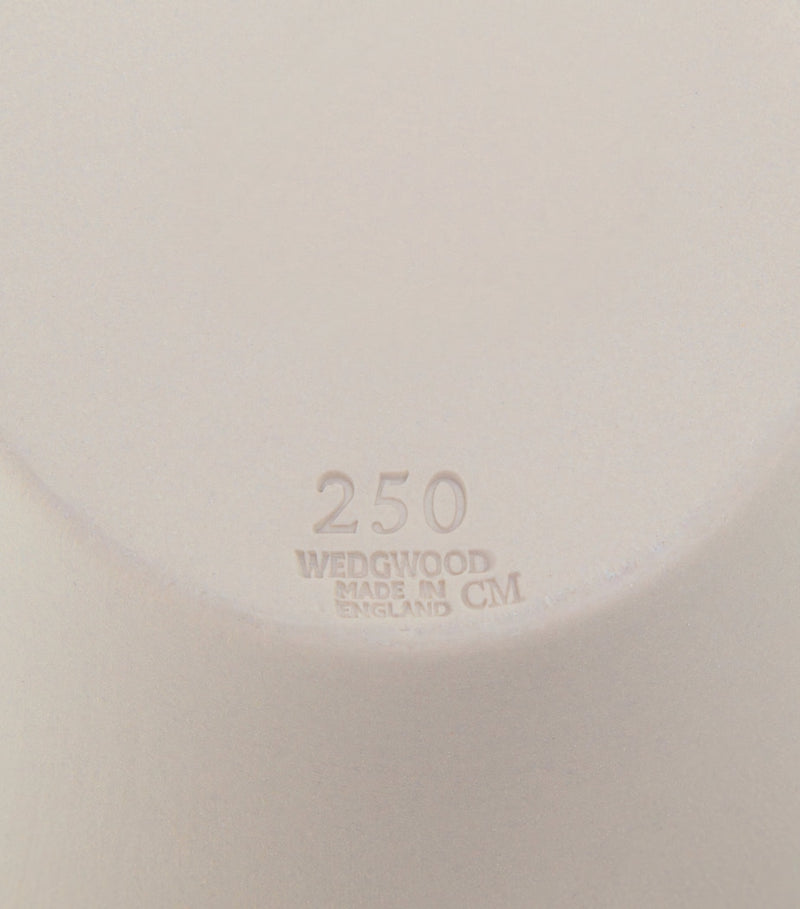 Wedgwood Magnolia Blossom bud vase 14cm (British brand)