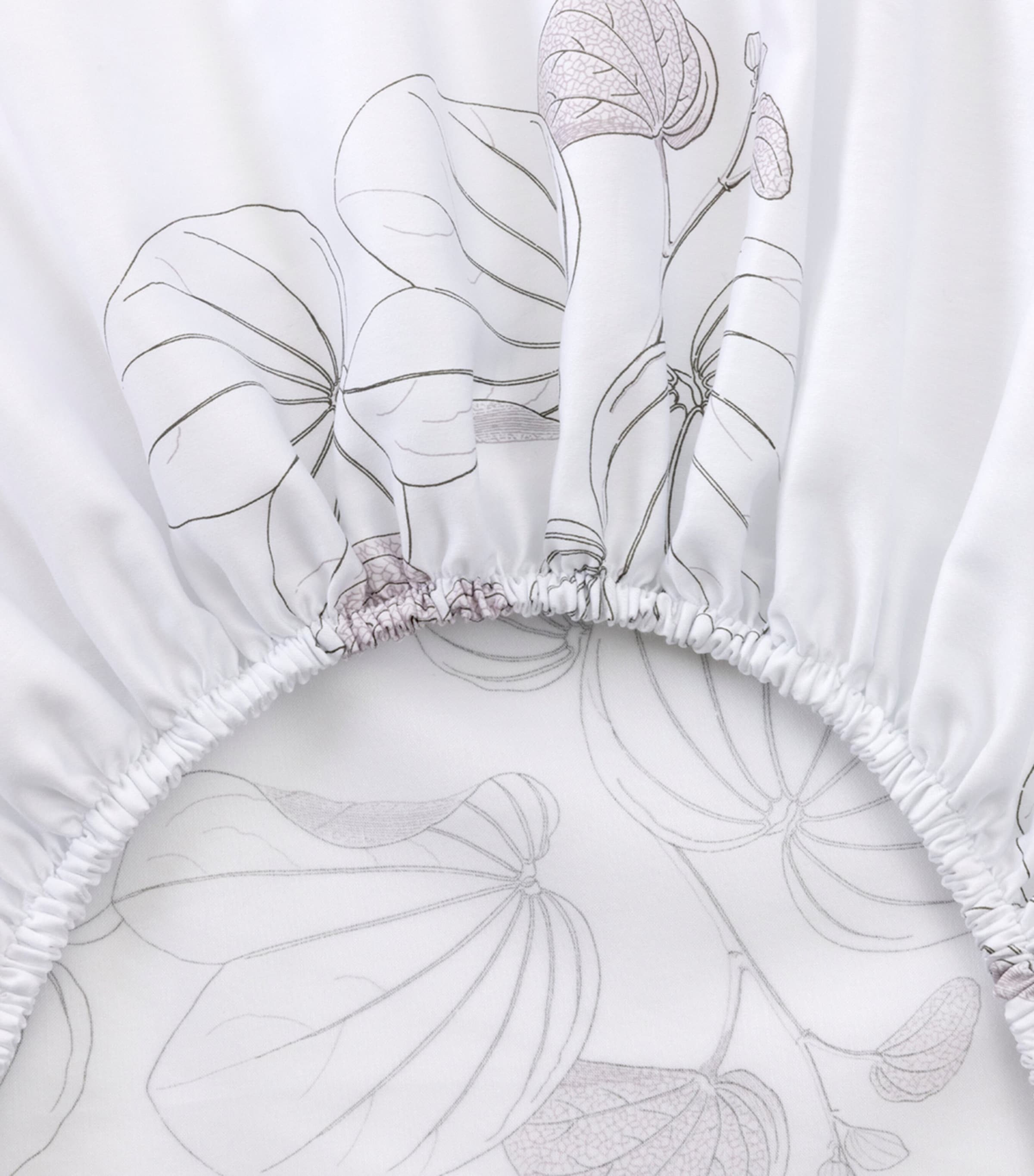 Yves Delorme Floral Orchidee single fitted sheet 90cm x 200cm (British brand)