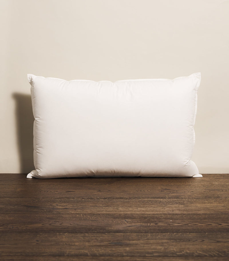 Harrods of London Soft Matterhorn Goose Down King Pillow 50cm x 90cm, UK version
