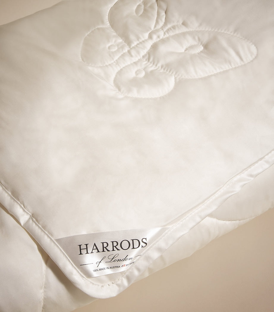 Harrods of London Super-King Pure Silk Duvet
