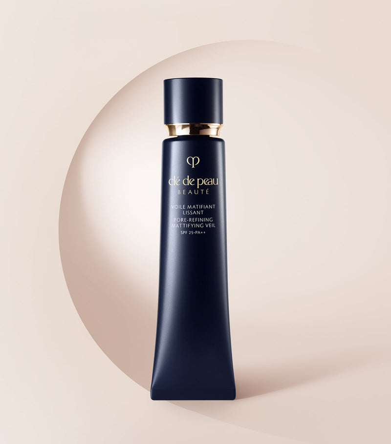 Clé de Peau Beauté Pore Refining Mattifying Veil (35ml)