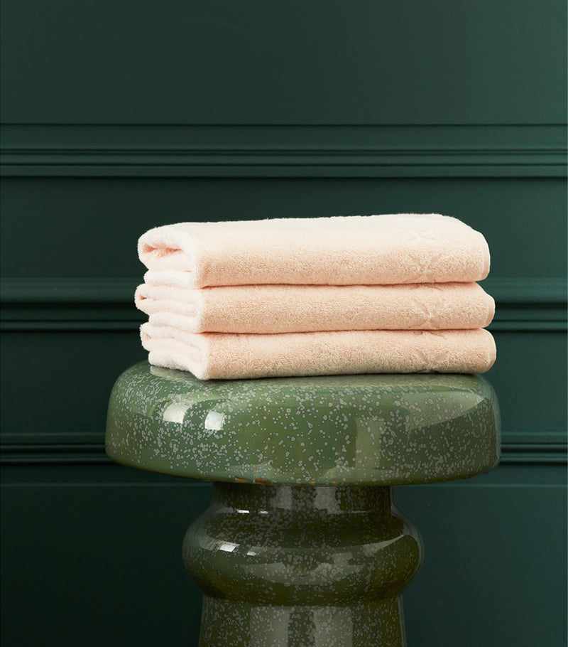 Yves Delorme Nature guest towel 42cm x 70cm (British brand)