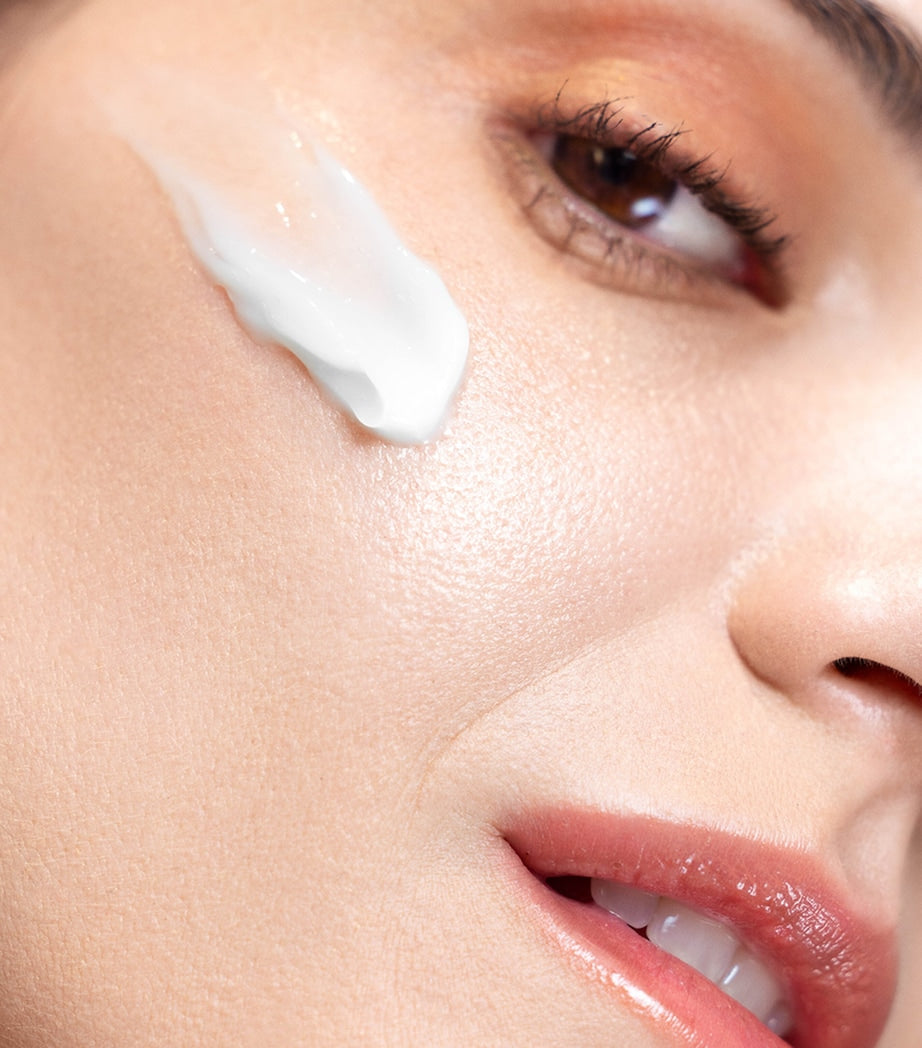 RéVive Hydrogel Moisturizer 50ml, imported from the UK