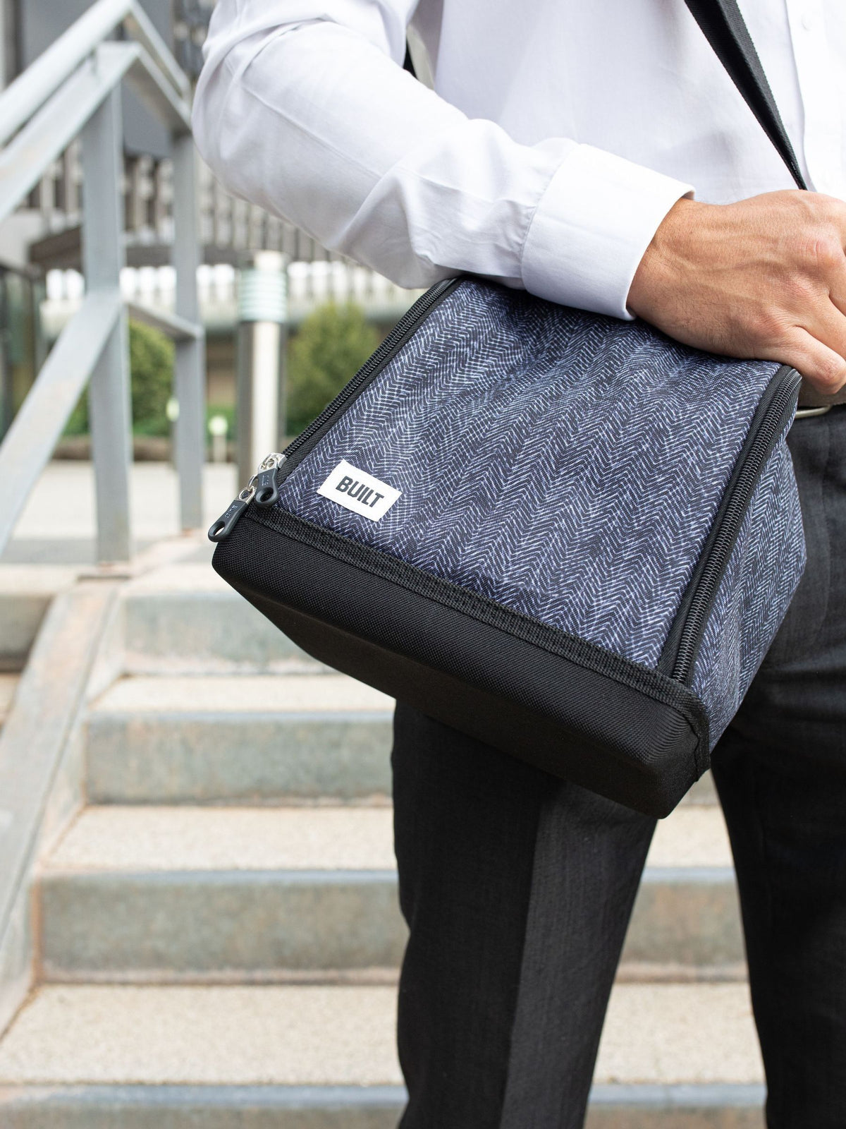 BUILT Black Professional 6 Litre Lunch Bag