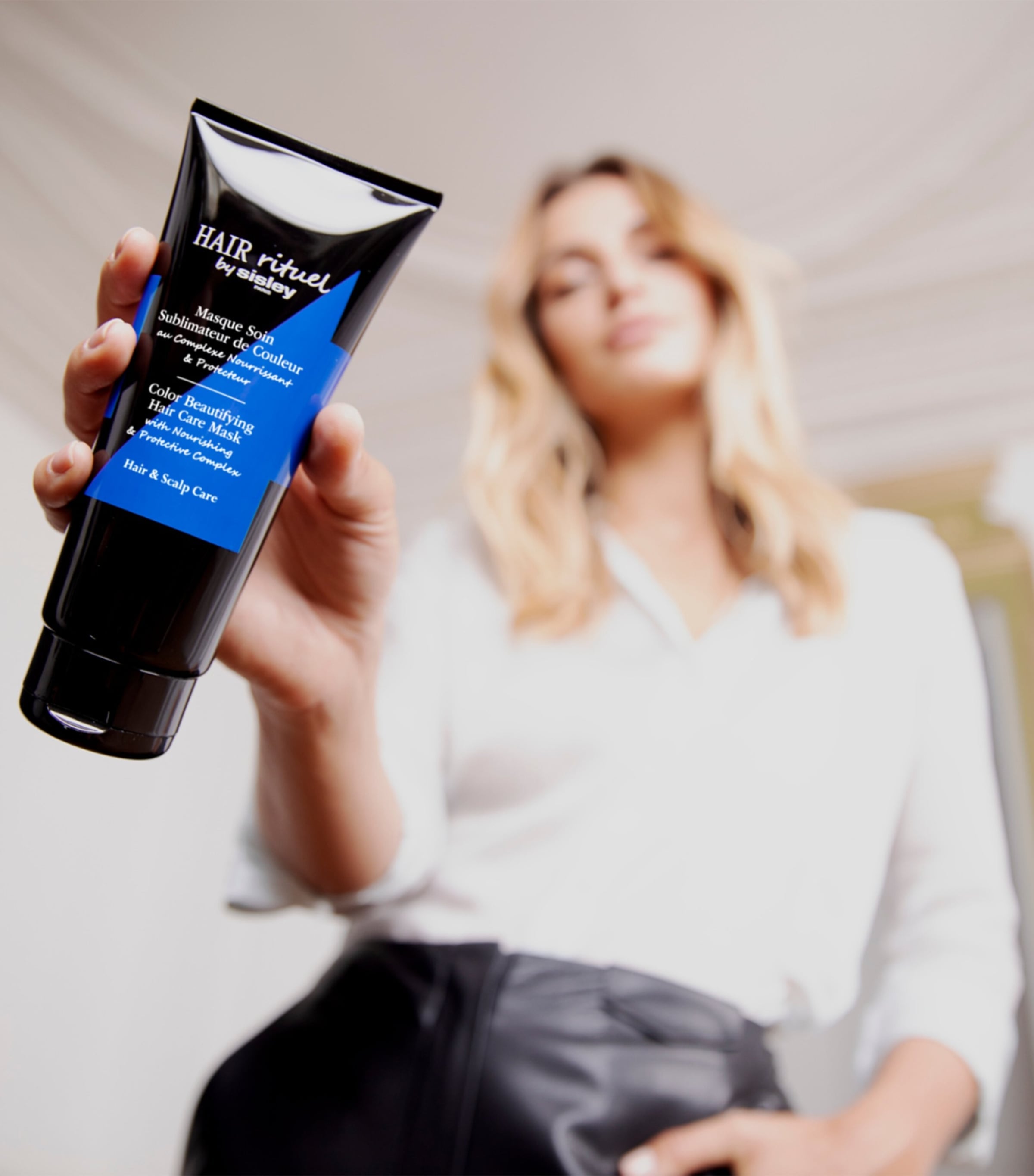 Sisley Colour Beautifying Hair Care Mask 200ml (British brand)
