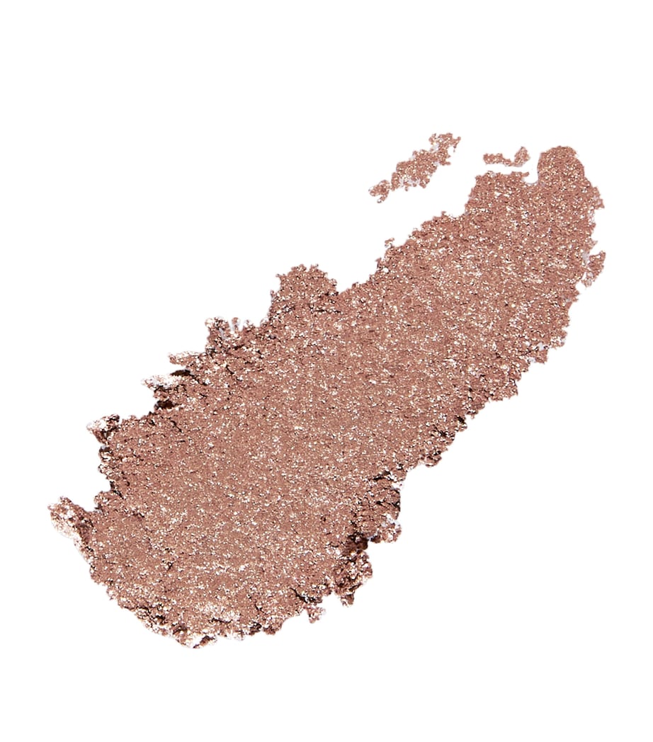 Hourglass creamy eyeshadow with light-reflecting pearls for sparkling eyes (British brand)