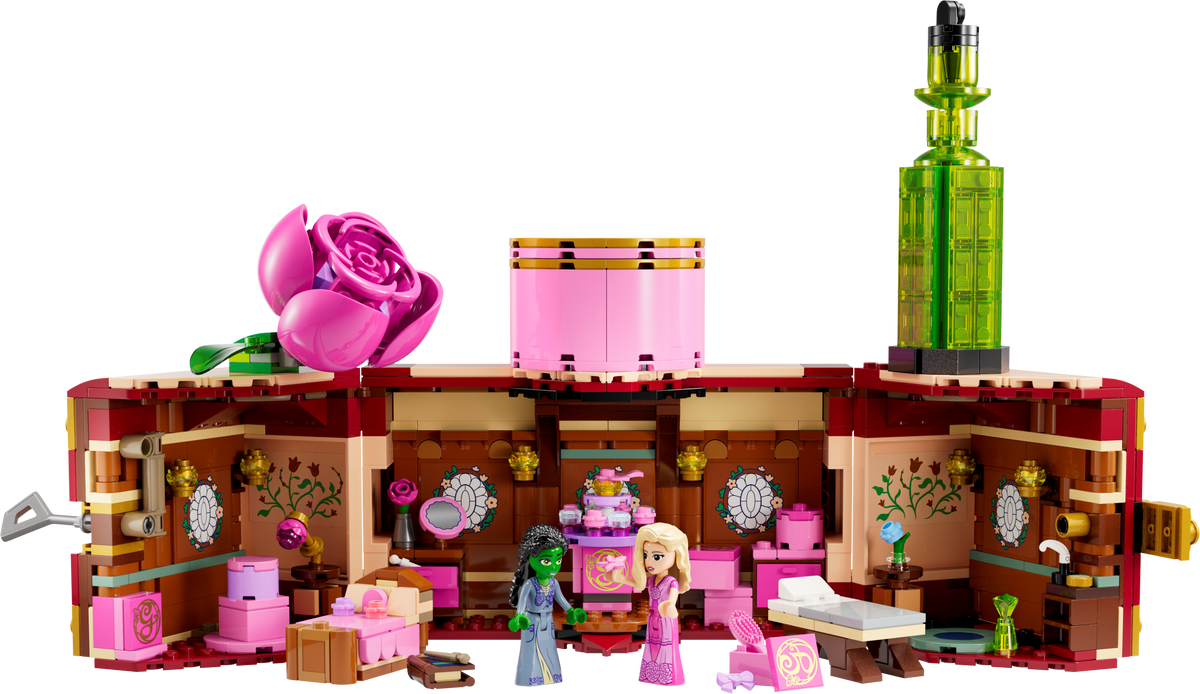 LEGO Wicked Dormitory Building Set 740 Pieces, UK version