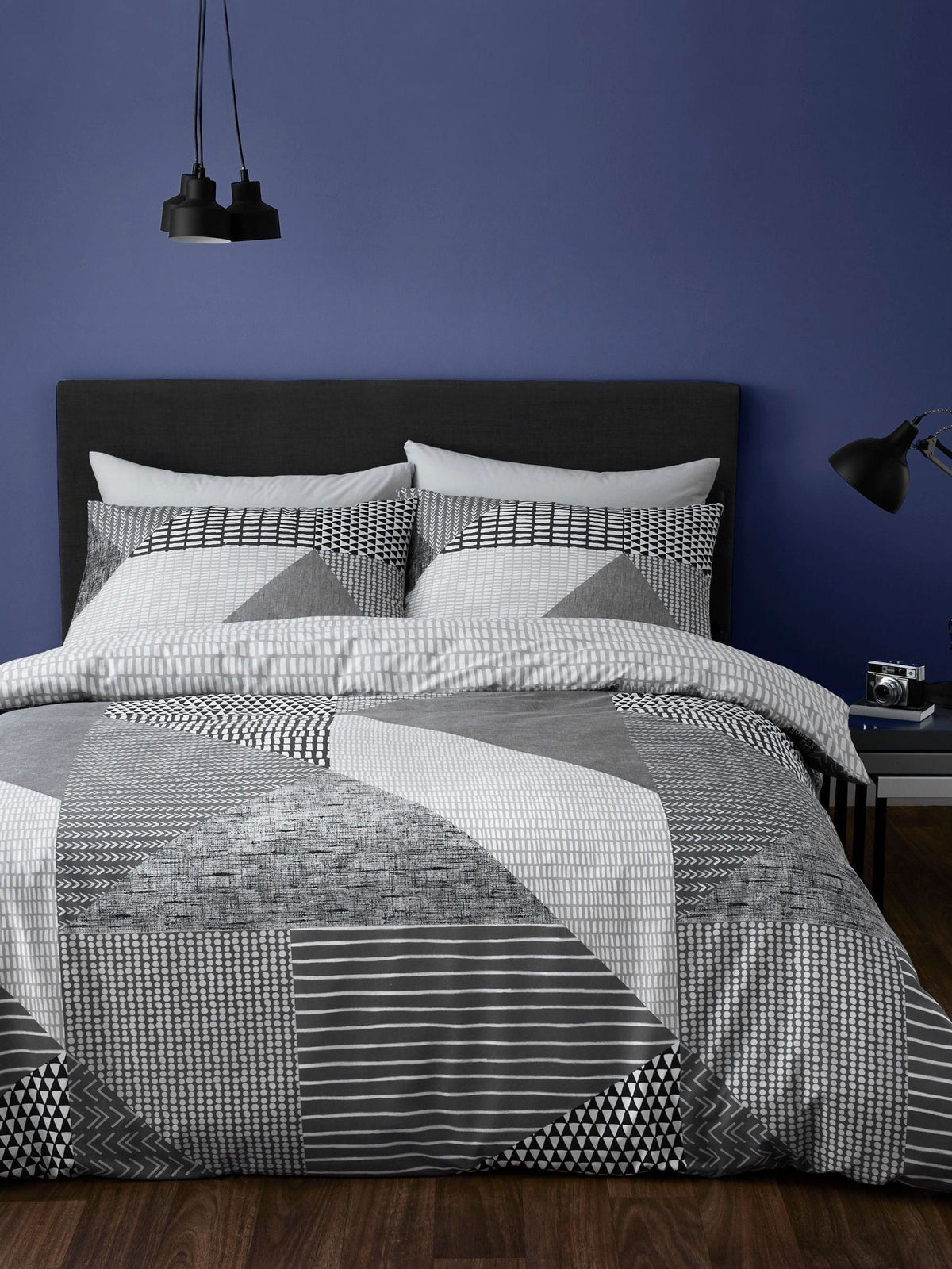 Catherine Lansfield Larsson Geo grey/black duvet cover and pillowcase set - British product
