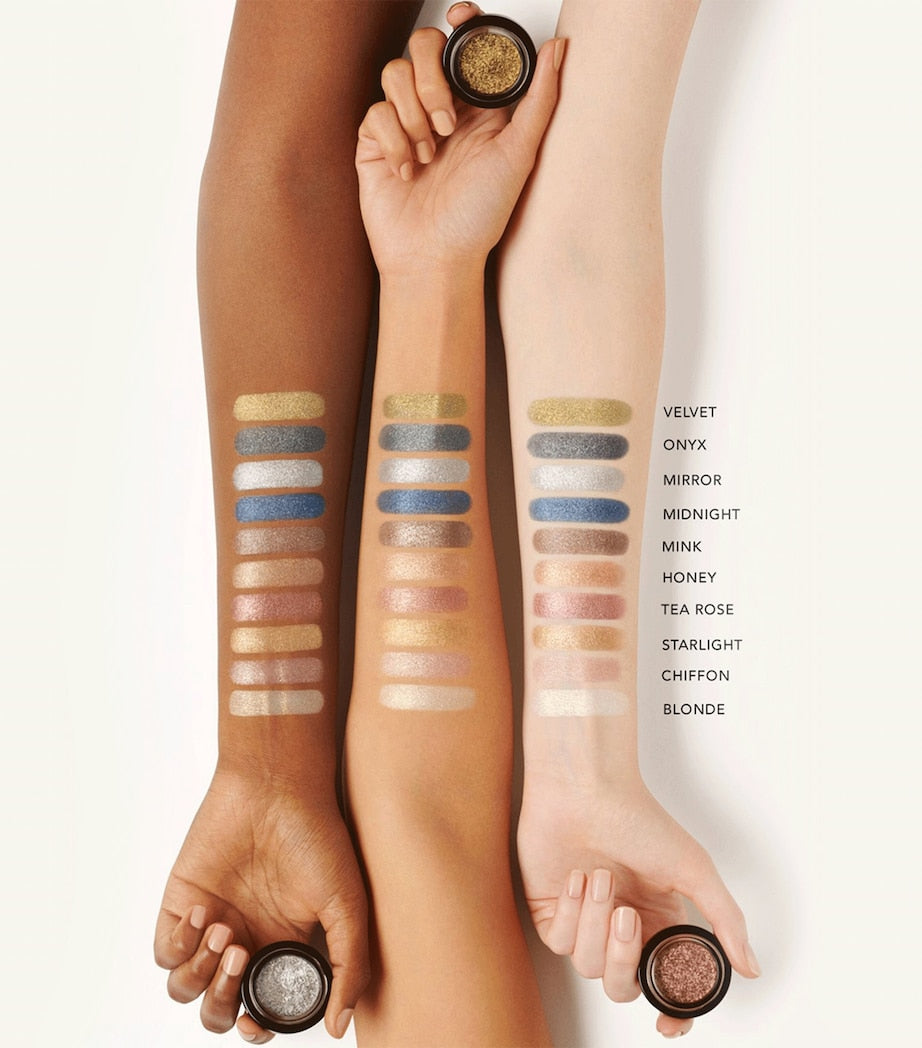 Victoria Beckham Beauty Lid Lustre eyeshadow (British brand)