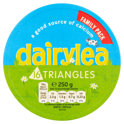 Dairylea cheese spread triangles 16 pack multipack 250g - British product
