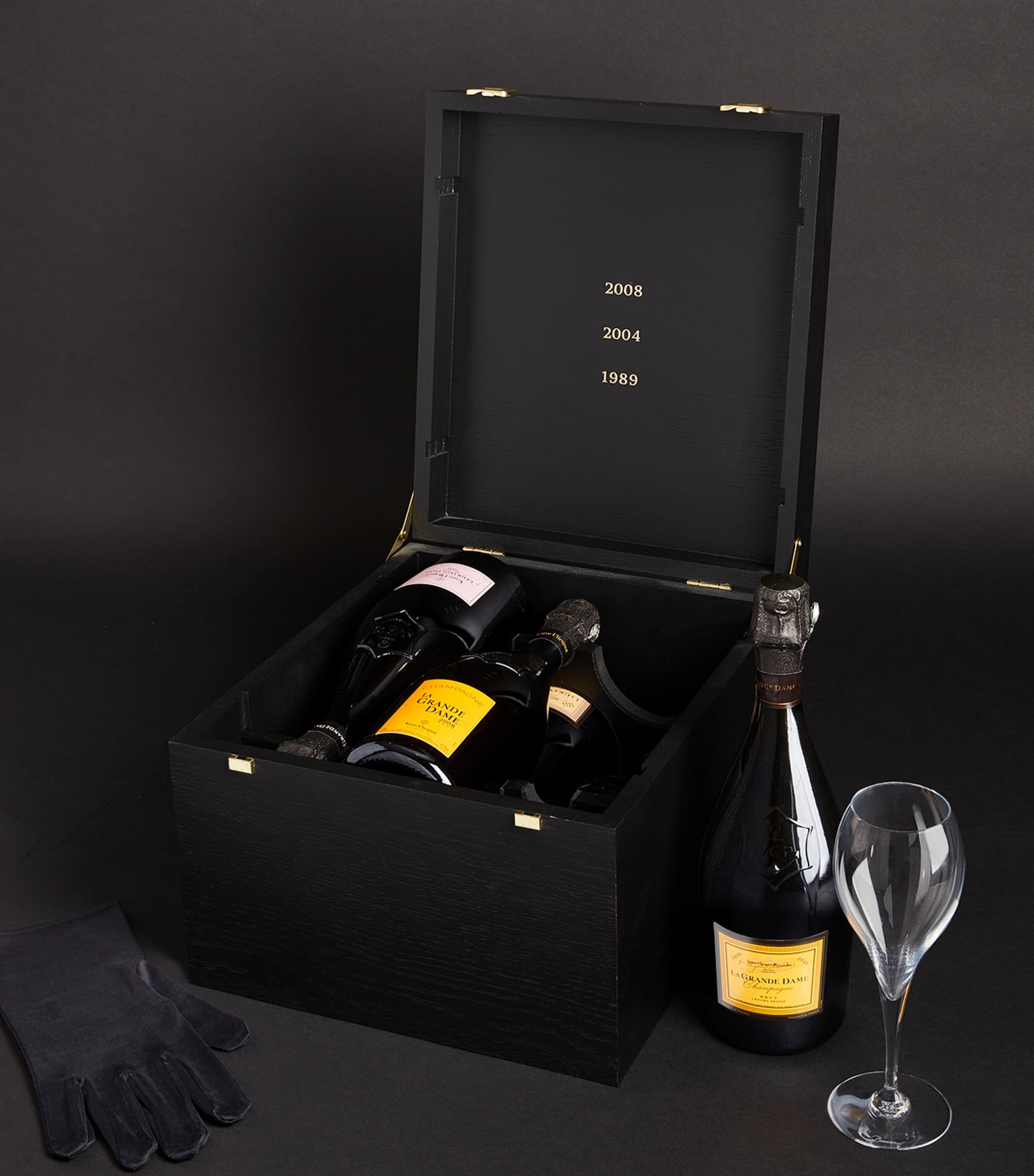 Veuve Clicquot La Grande Dame Inkwell Champagne Case mixed vintage 6 x 75cl (British brand)