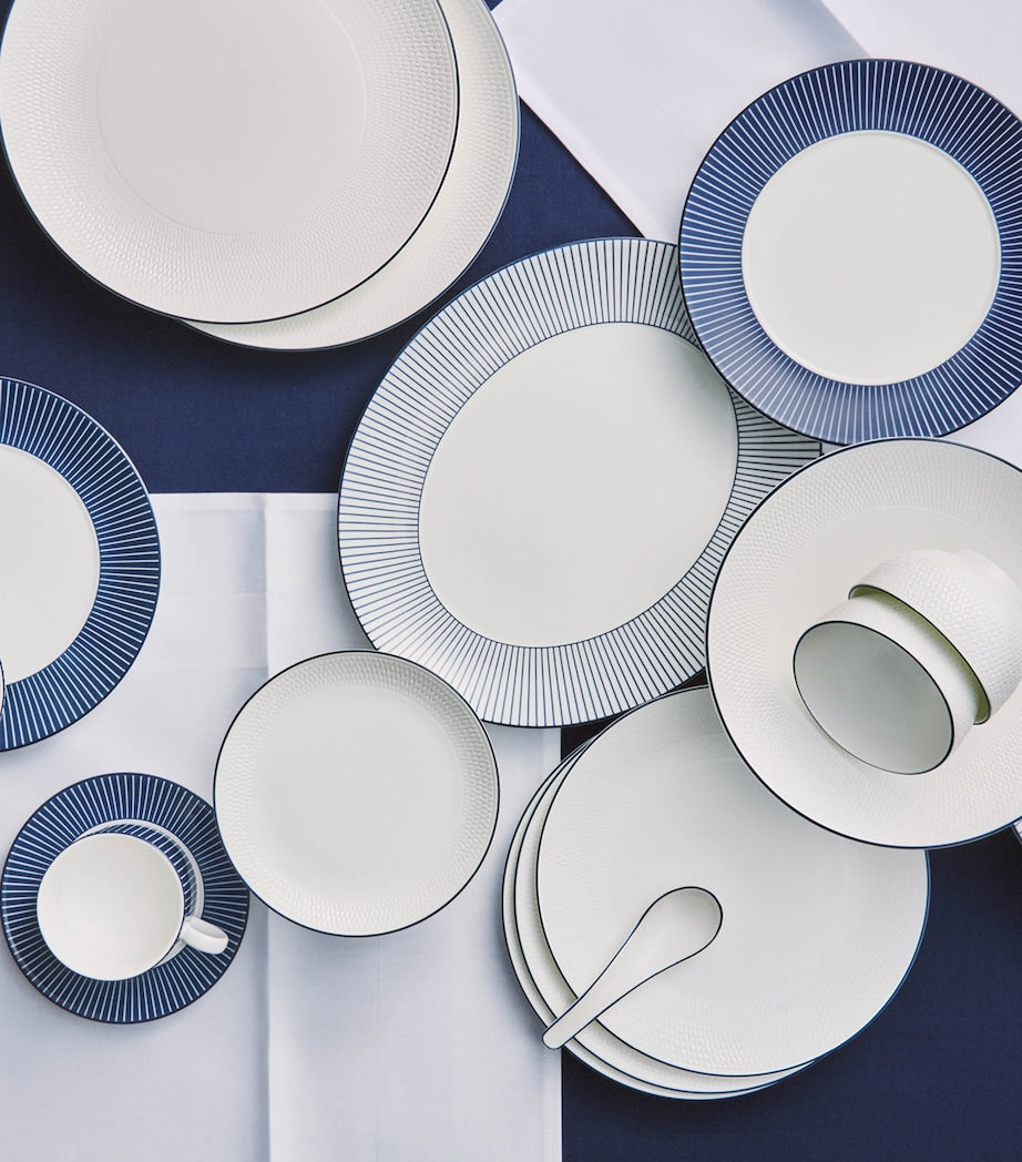 Wedgwood Bone China Gio Blue Plate (28cm)