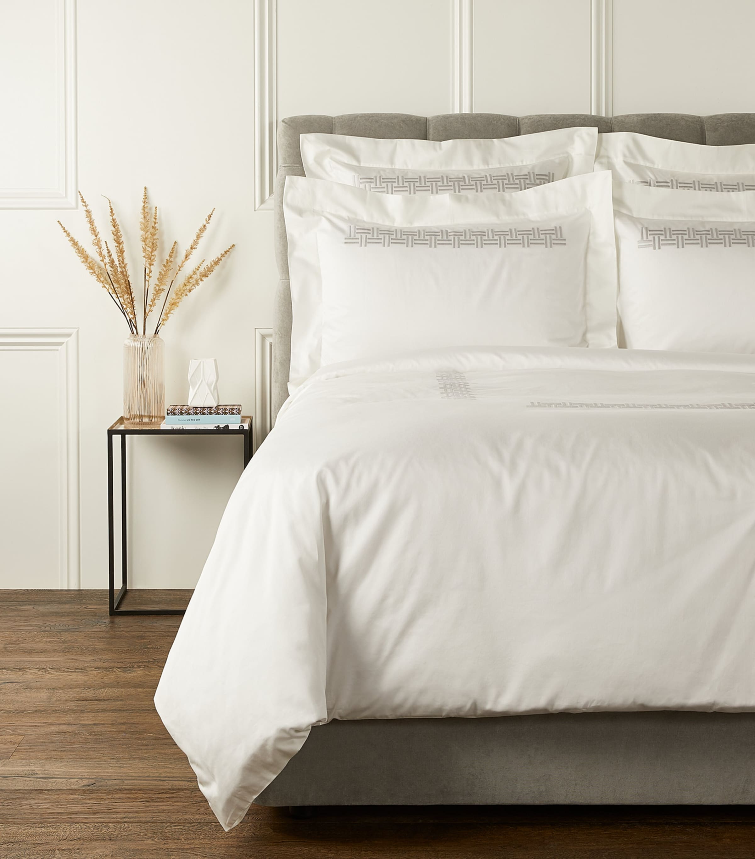 Frette Basketweave Square Pillowcase 65cm x 65cm - British product