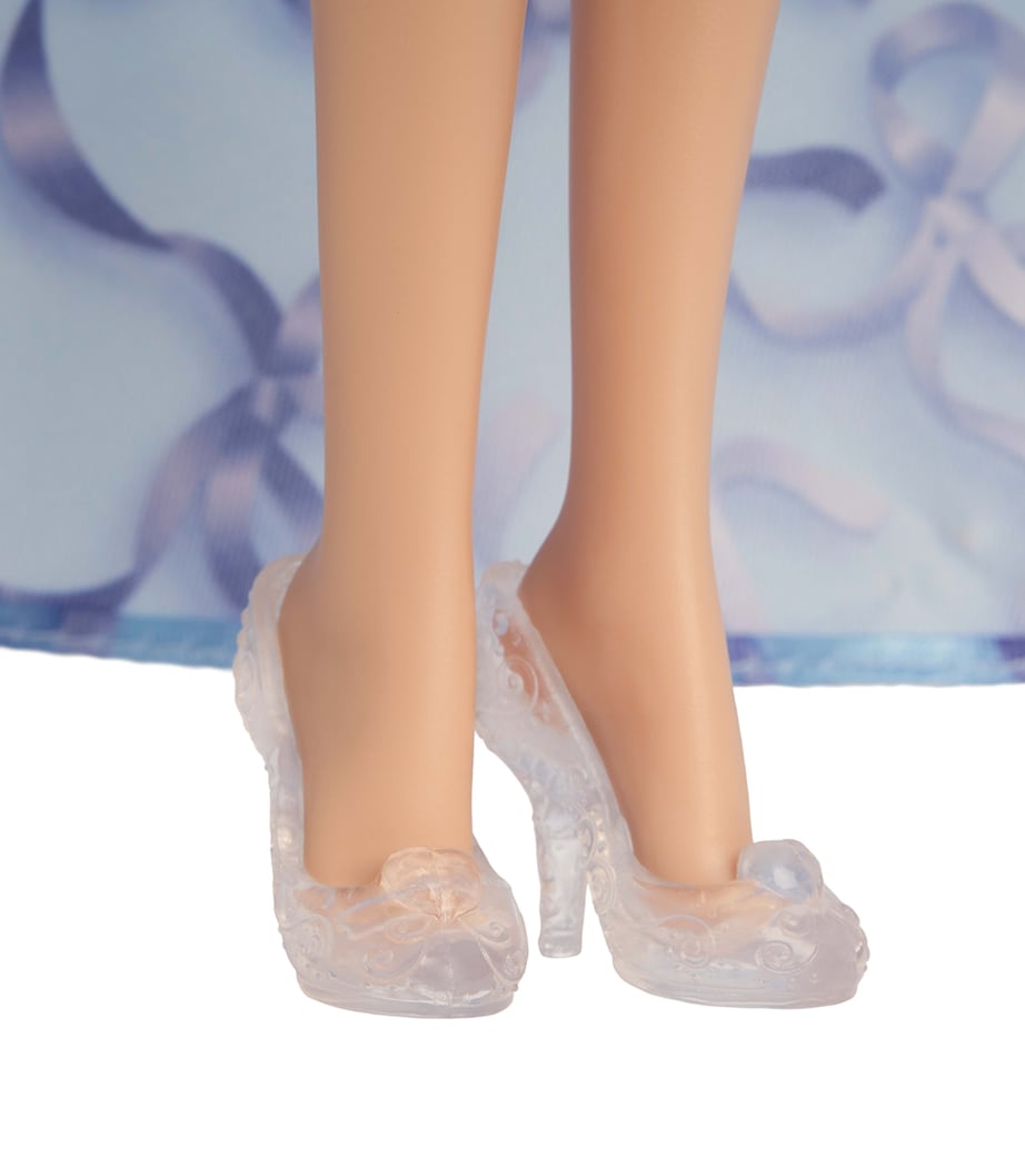 Disney Princess Birthday Celebration Cinderella Doll (33cm)