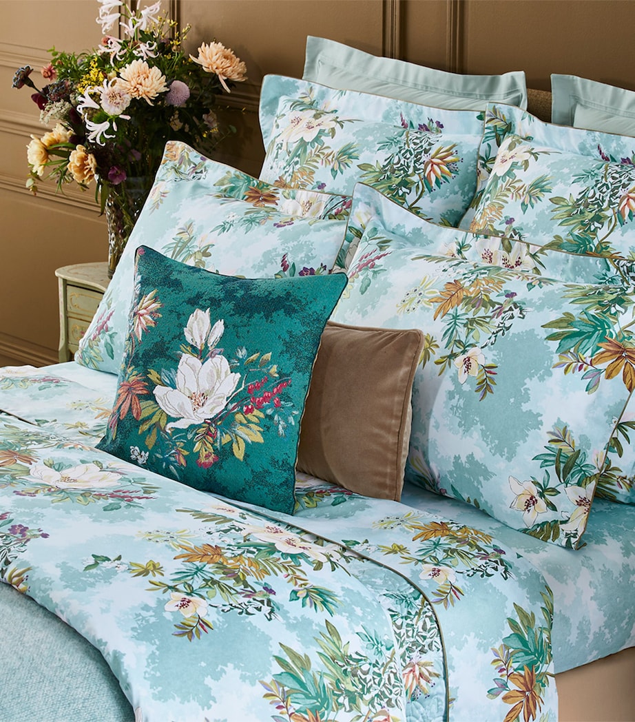 Yves Delorme floral print organic cotton Super King flat sheet (British brand)
