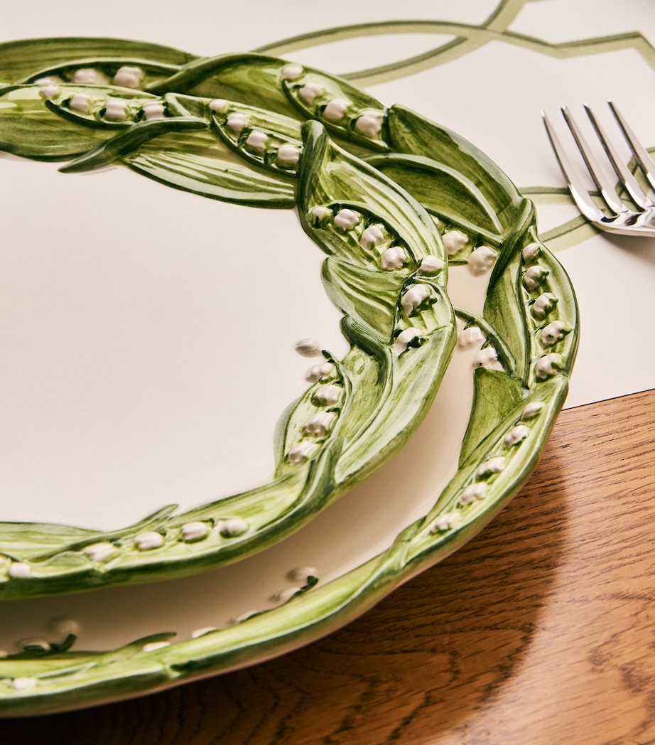 Les Ottomans Lilly of the Valley charger plate 32cm, UK version
