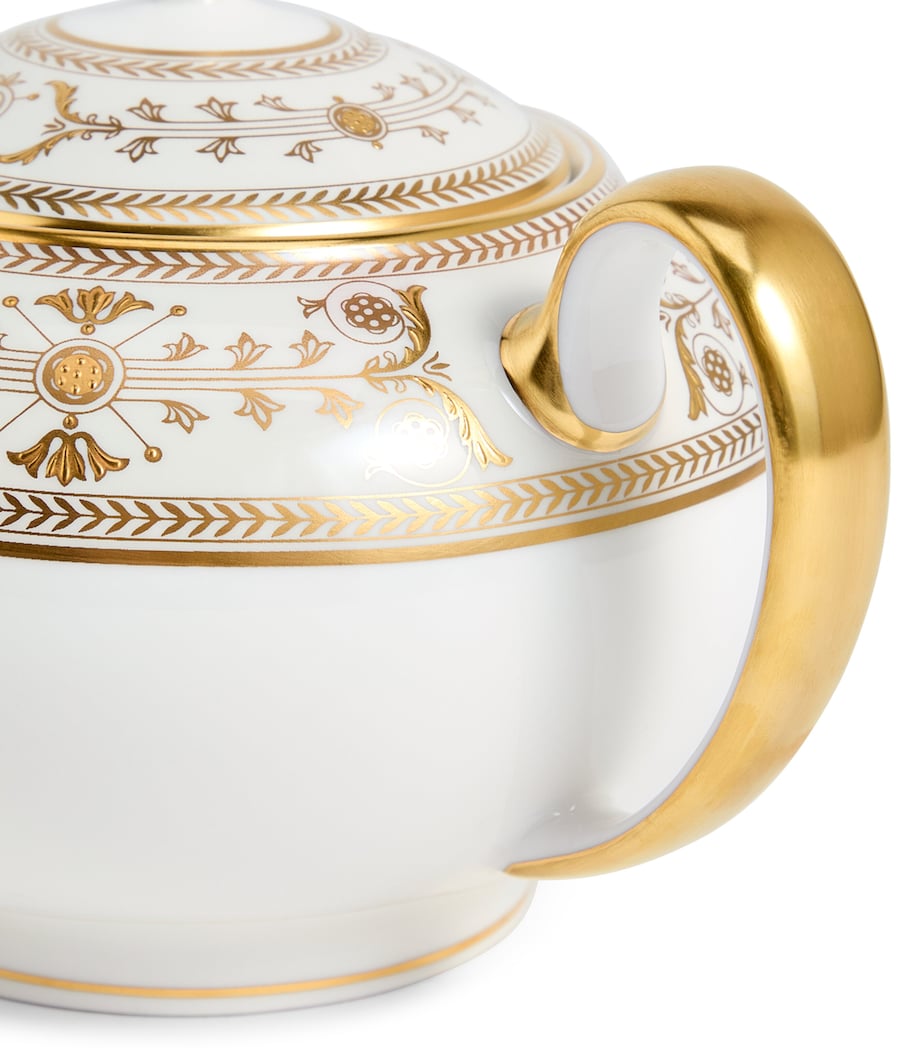 Wedgwood Bone China Bacchus Teapot (800ml)