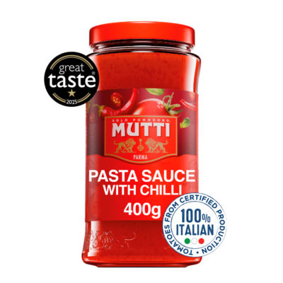 Mutti tomato pasta sauce with chilli 400g, imported from the UK