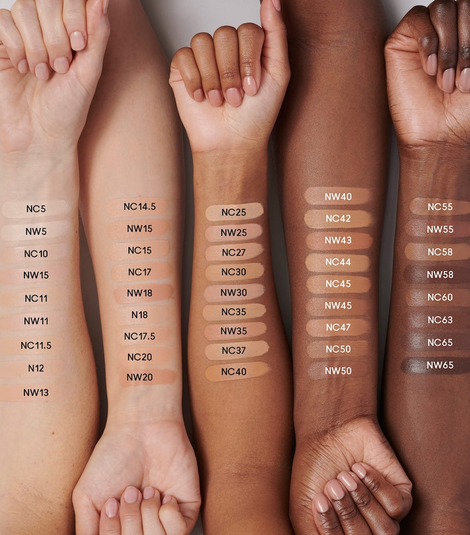MAC Studio Radiance 24HR Luminous Lift Concealer, imported from the UK