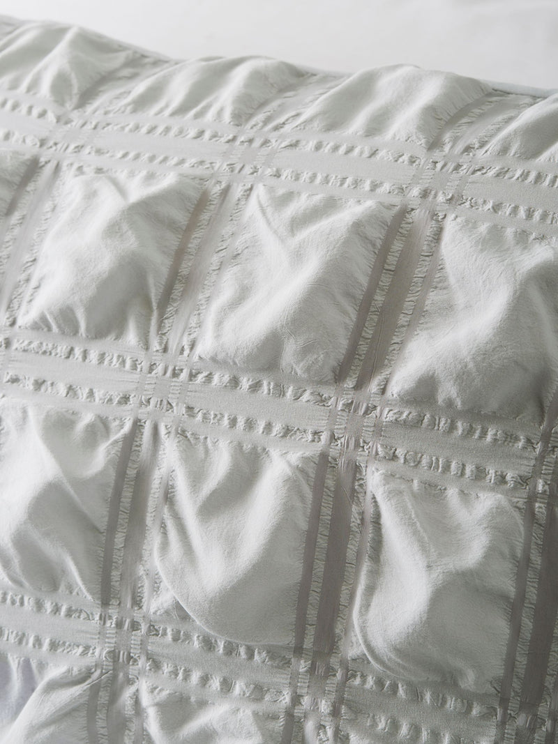 Silver grey seersucker duvet cover and pillowcase set (British brand)