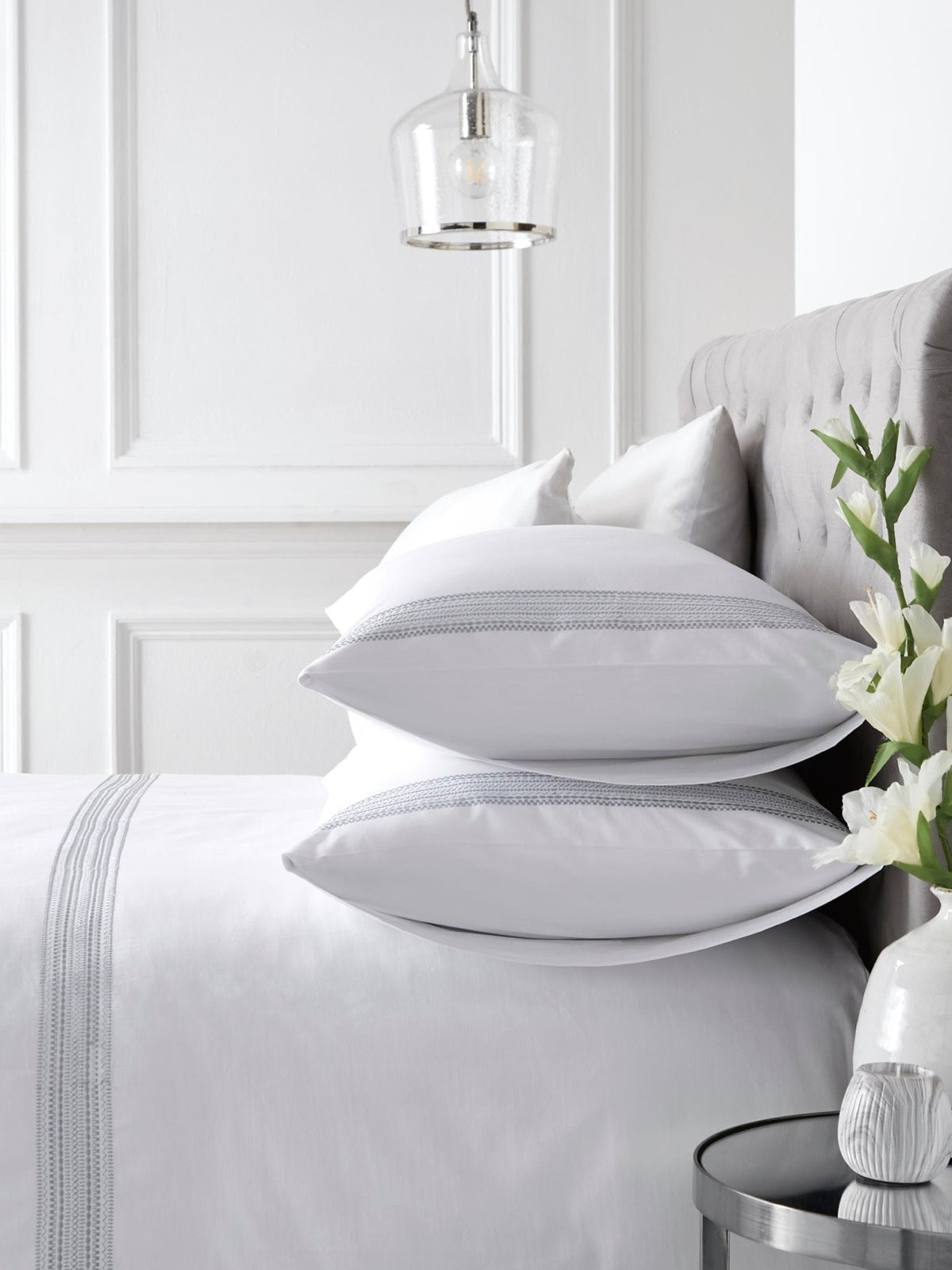 Appletree white embroidered band duvet cover set - British product