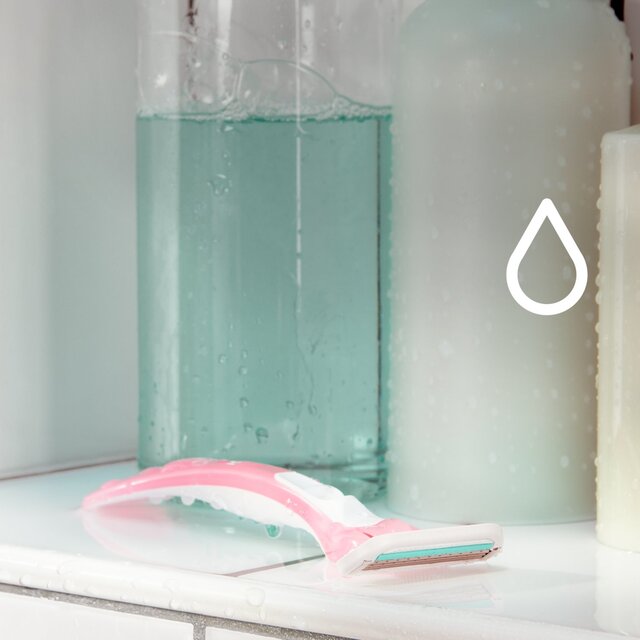 Gillette Venus Disposable Razors Sensitive   3 per pack - McGrocer