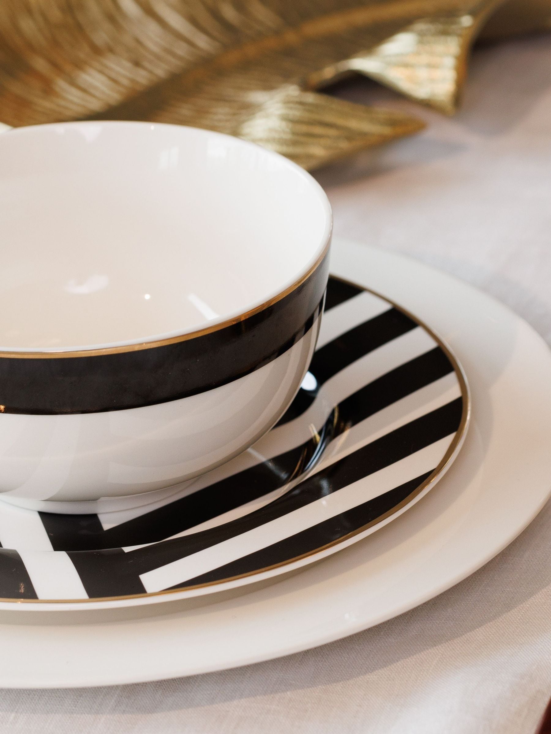 Mikasa white cereal bowl set with gold rim, imported from the UK