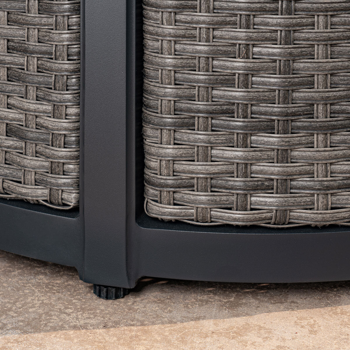 SunVilla Madison 36" (91cm) Fire Table + Cover GOODS Costco UK