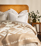 Exclusive Cashmere and Wool Throw with Geometric Pattern