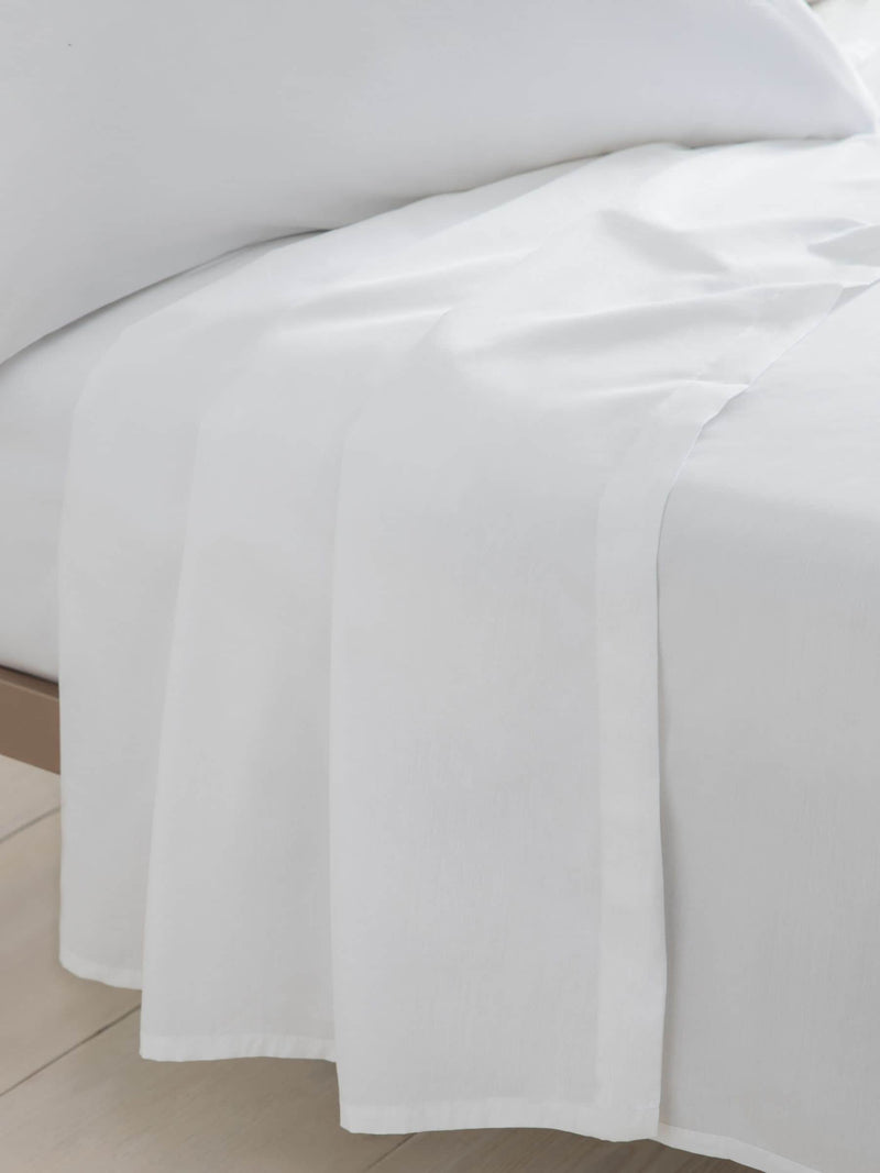 White cotton-rich flat bed sheet (British brand)