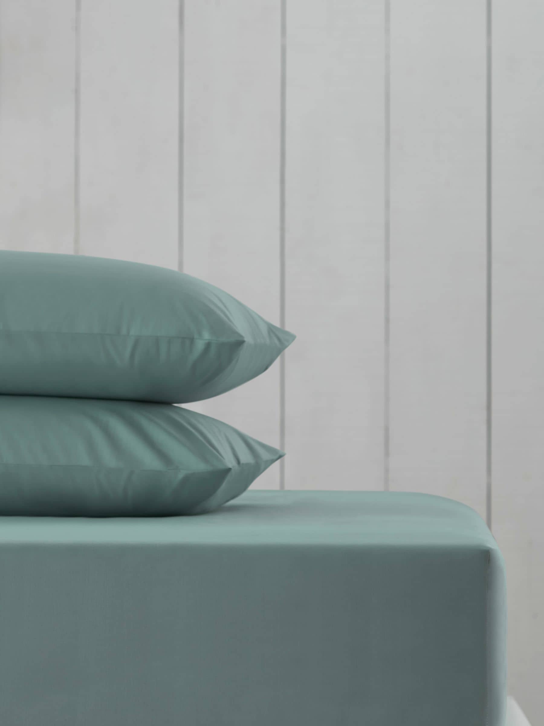 Green Sage Cotton Rich Deep Fitted Bed Sheet - British product
