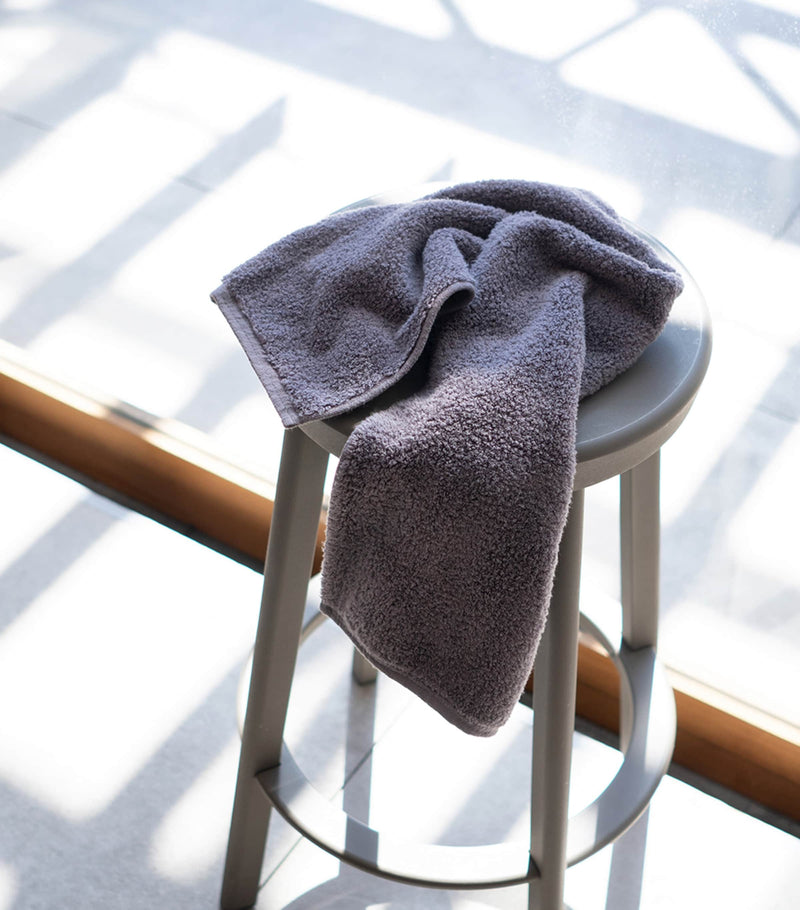 Uchino High-Absorbency Gokufuwa Hair Towel (35cm x 85cm)