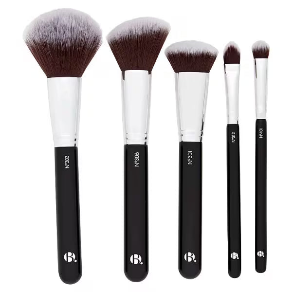B. 5 piece makeup brush set for powder application - British product