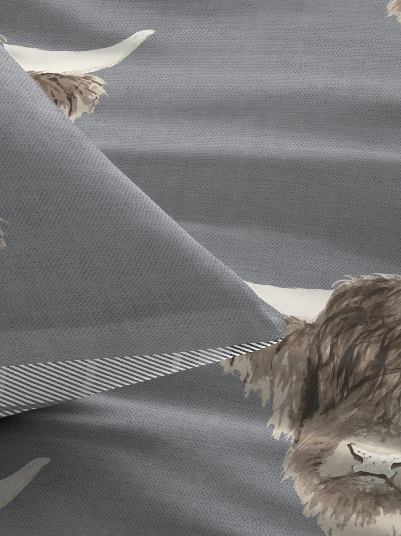 Grey Highland Cow duvet cover and pillowcase set - British product