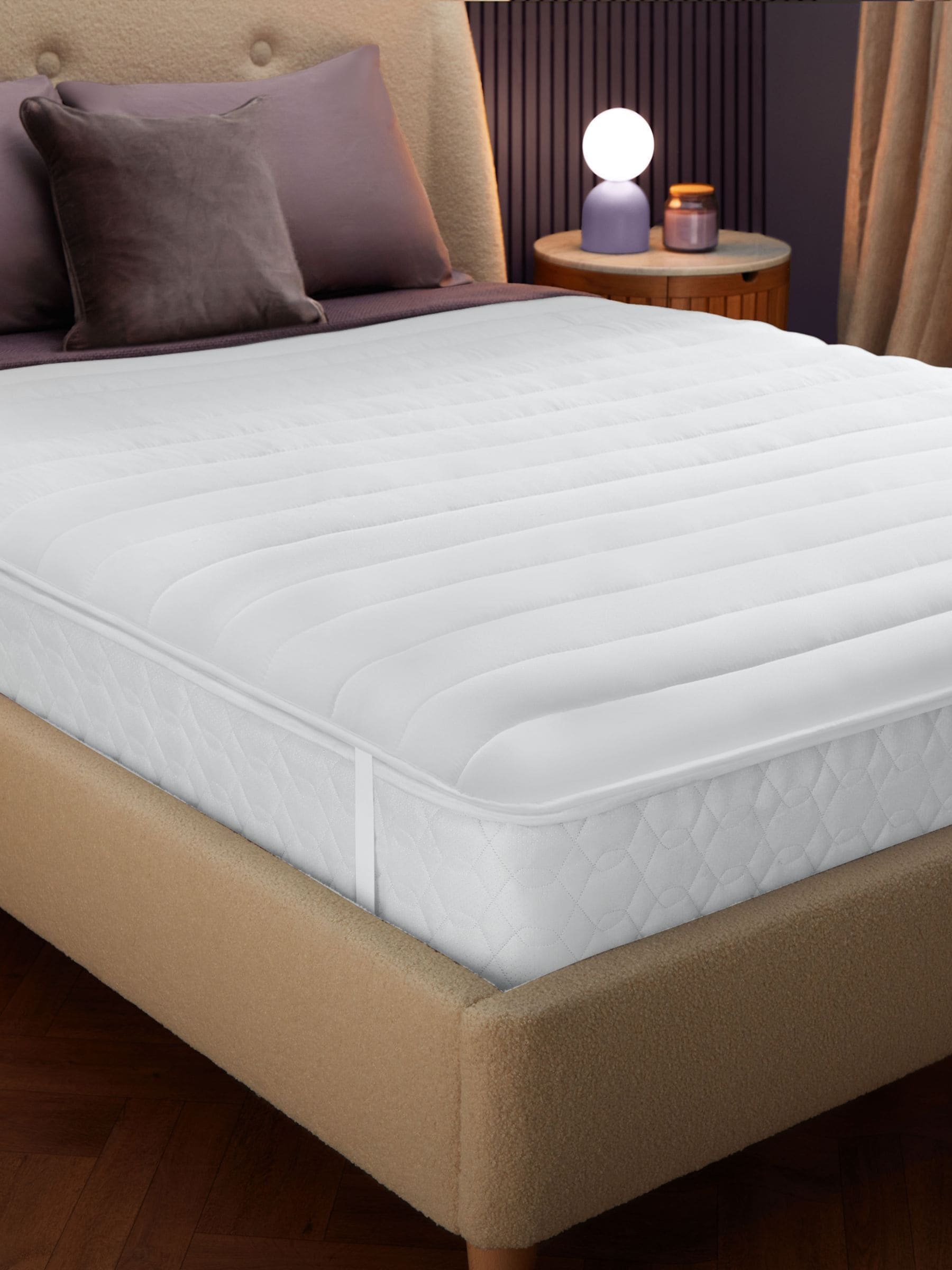 Silentnight White Deepsleep Mattress Topper (British brand)