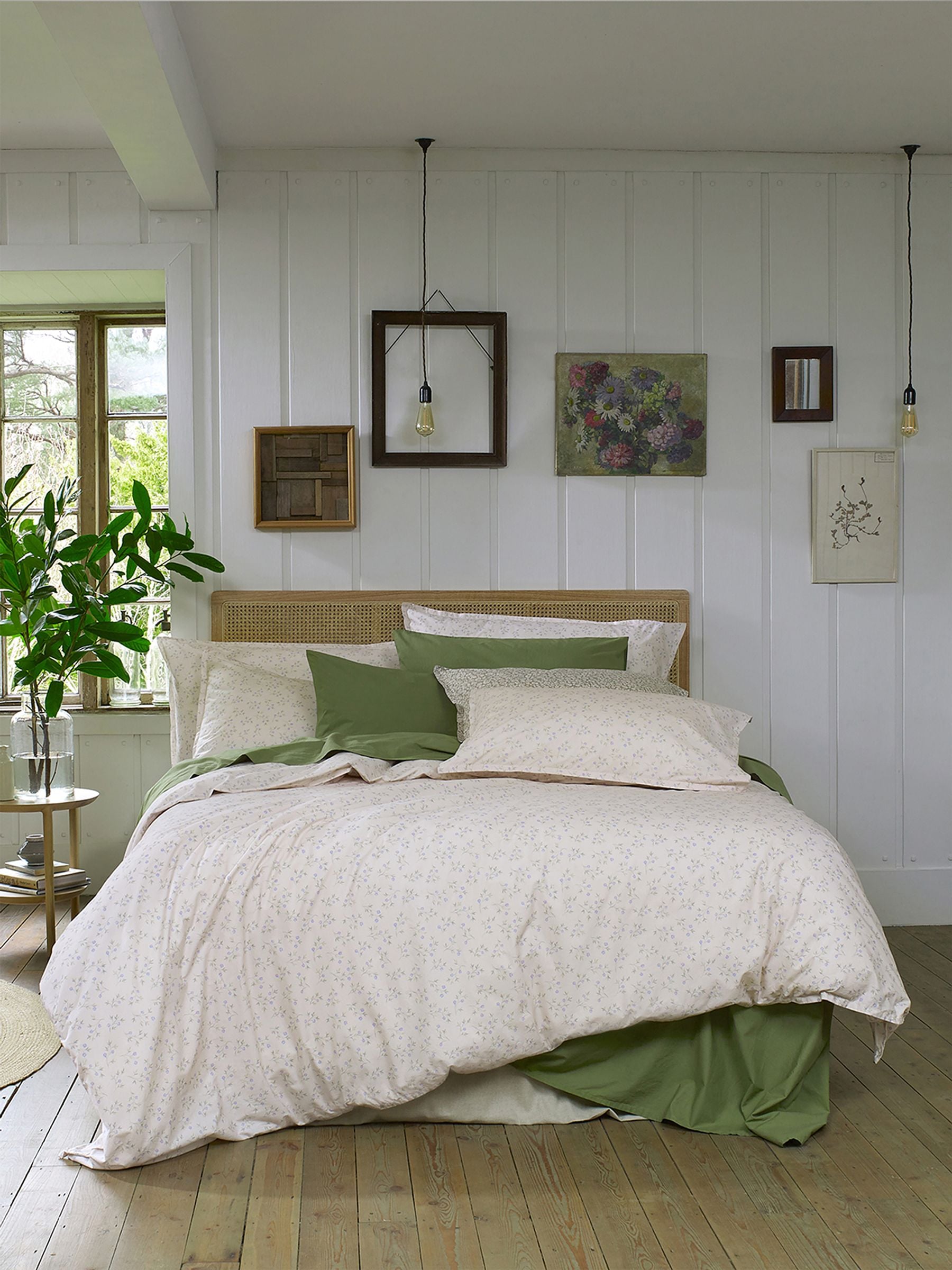 Piglet in Bed Cream Cotton Duvet Cover, imported from the UK