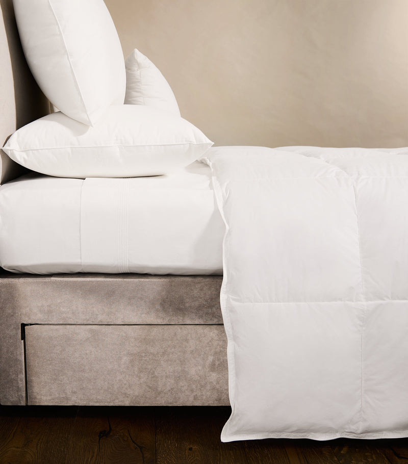 Harrods of London King Canadian Goose Down Duvet 2.5 Tog, UK version