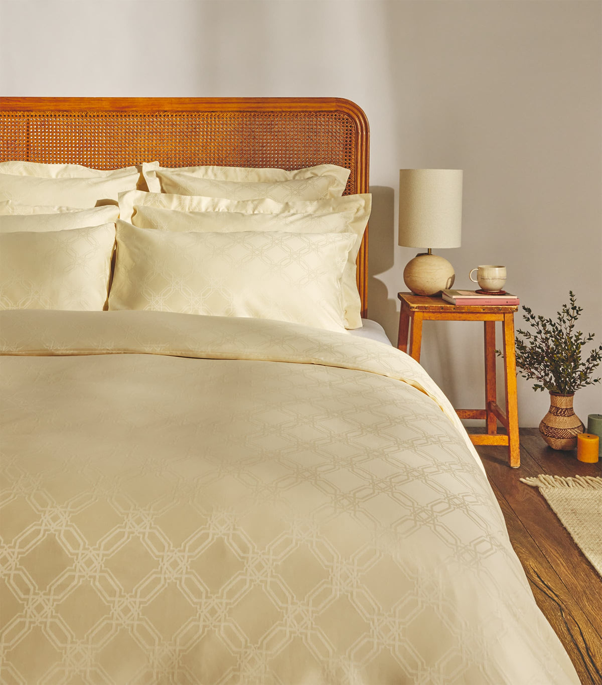 Harrods Halsey Oxford pillowcase pair 50cm x 75cm, UK version