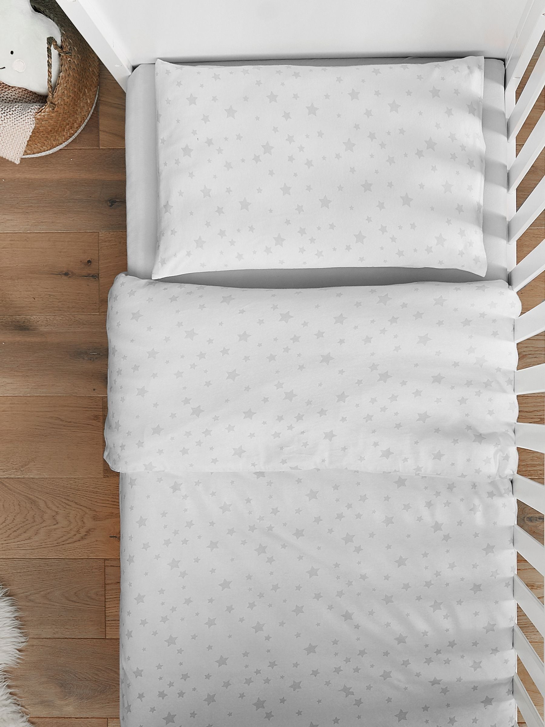 Silentnight Natural 100% Cotton Safe Nights Grey Star Cot Bed Duvet Set