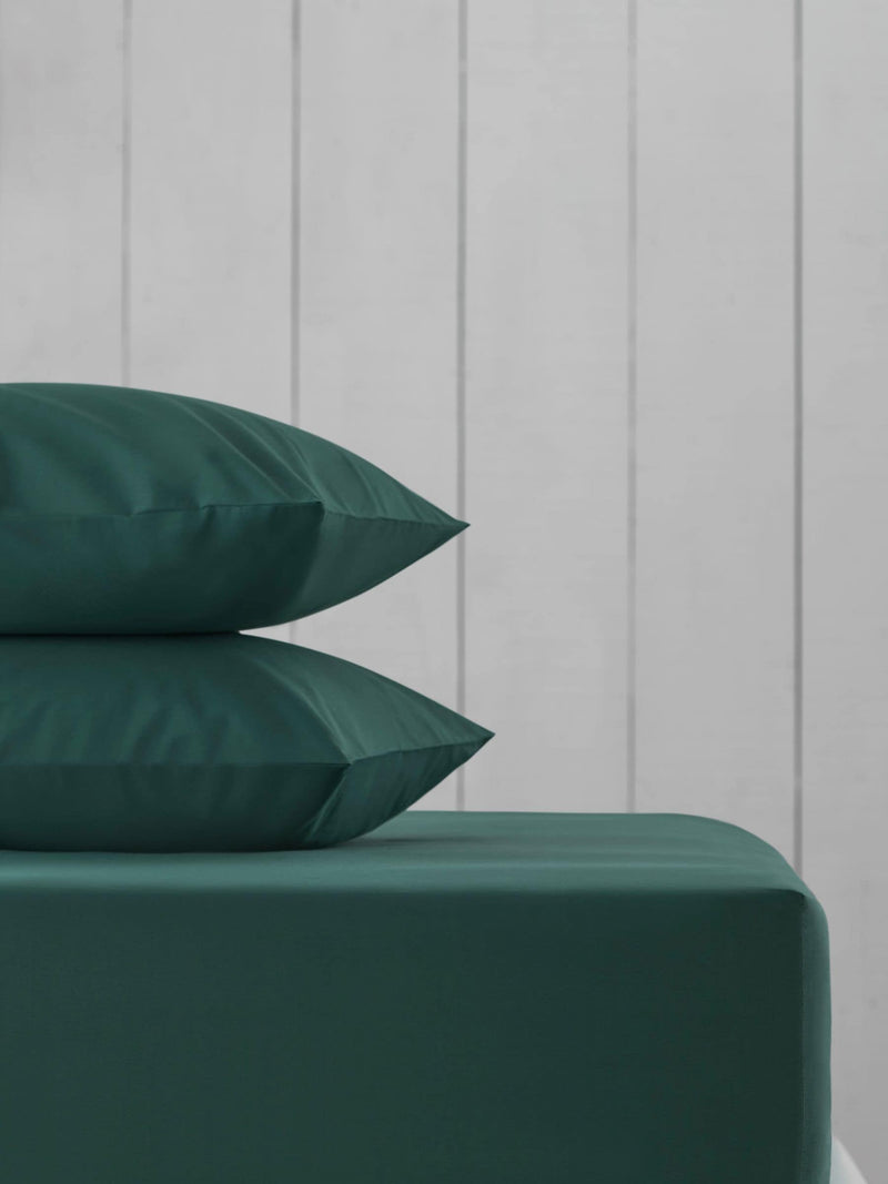 Green dark deep fitted bed sheet, UK version