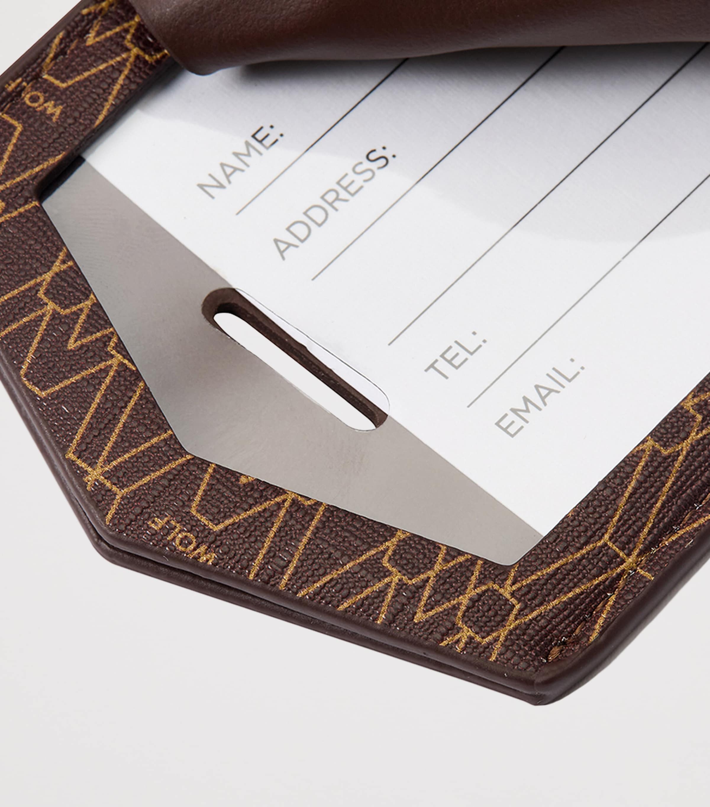 WOLF Vegan Signature Luggage Tag (British brand)
