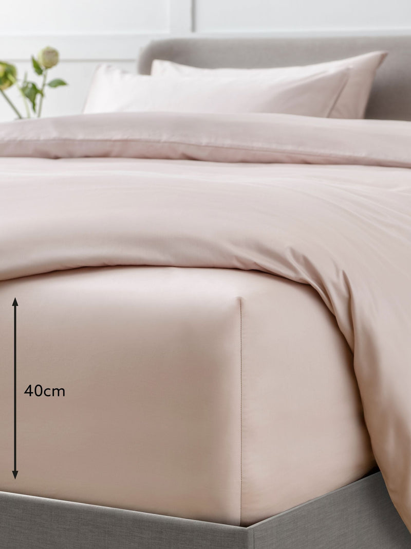 Collection Luxe blush pink fitted bed sheet - British product
