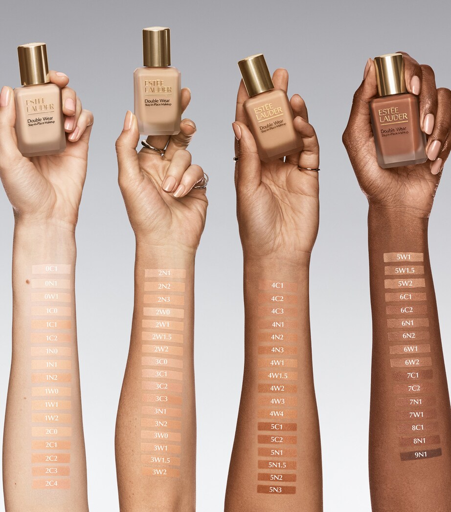 Estée Lauder longwear matte foundation with SPF 10, 30ml - British product