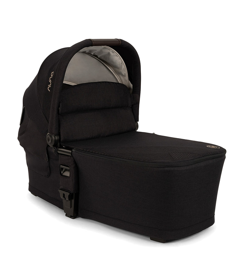 Nuna MIXX Next carry cot, imported from the UK