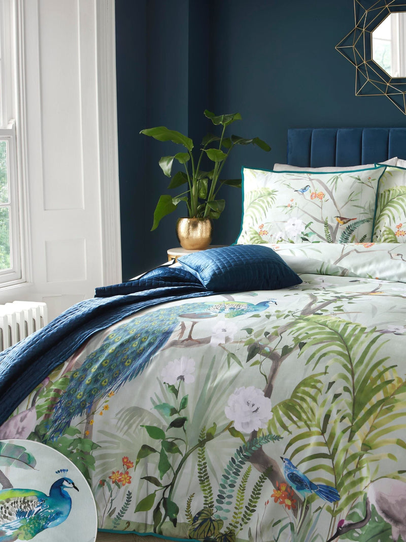 Soiree Green Peacock Jungle duvet cover set (British brand)