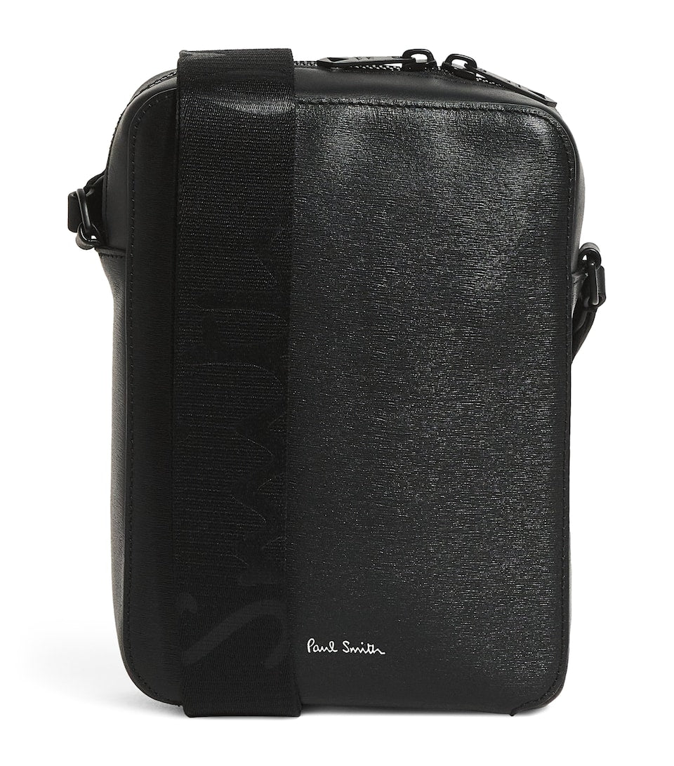 Scratch-Resistant Grained Leather Backpack with Buckle Fastening