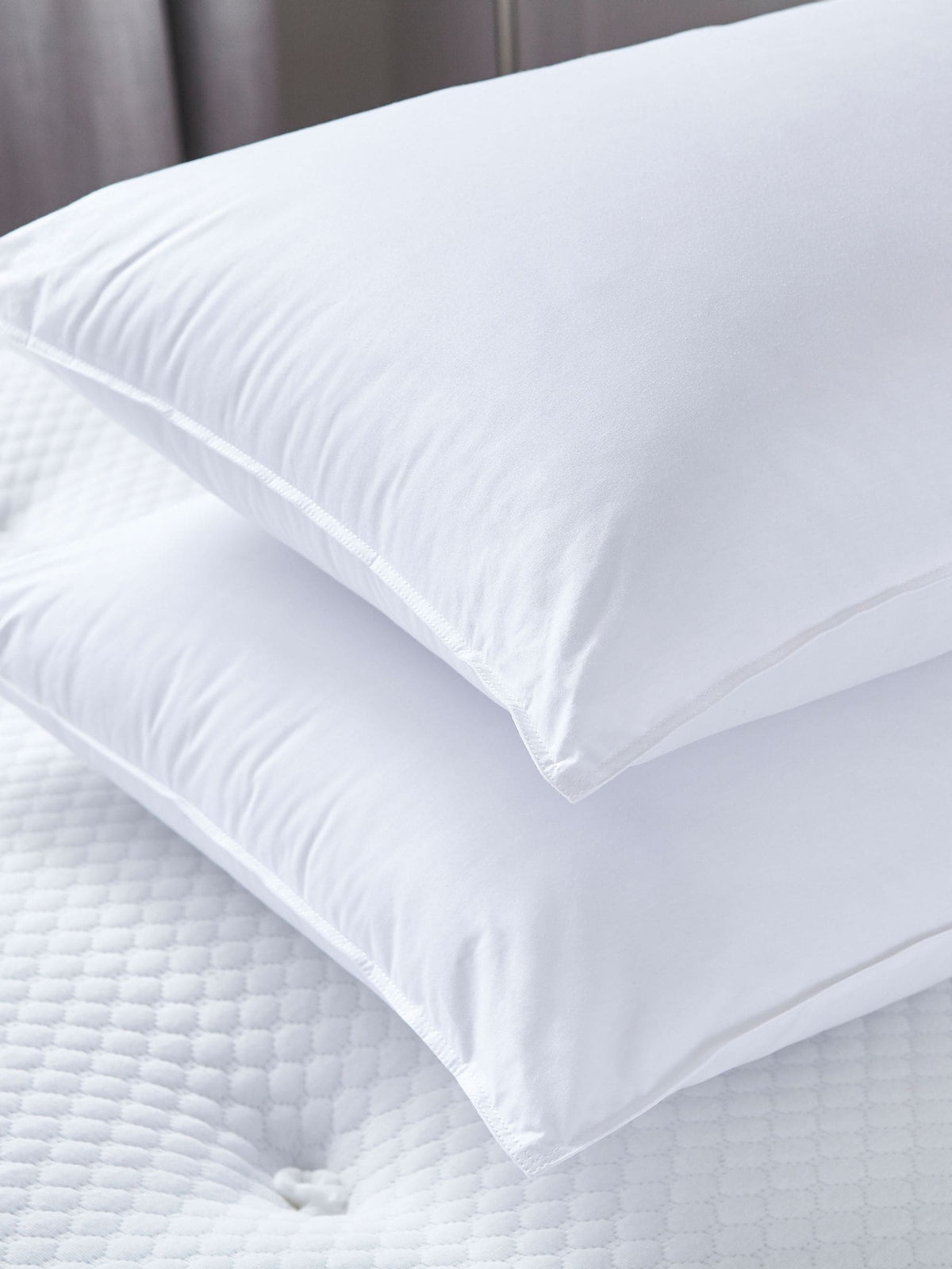 Silentnight medium pure cotton pillows 2 pack (British brand)