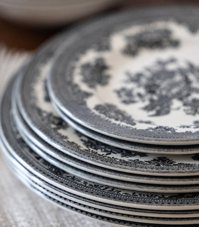 Handmade Earthenware Plates with Asiatic Pheasants Design, Set of 4, 17.5cm