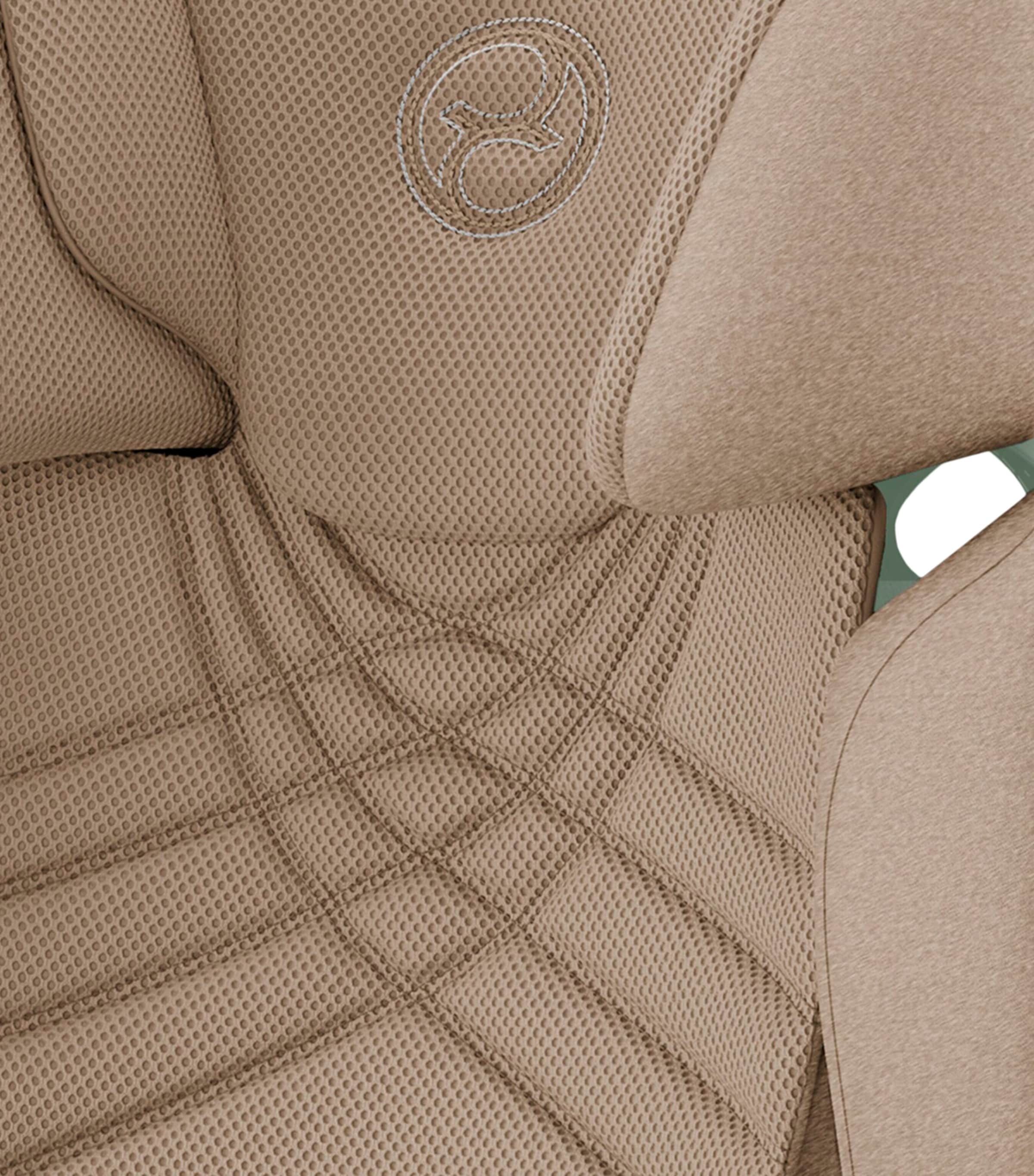 Cybex Solution T i-Fix Car Seat Plus - British product